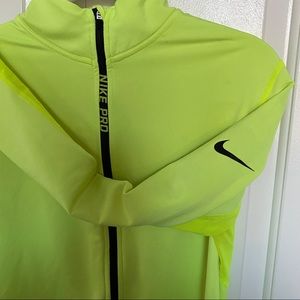 Nike Pro Women’s Neon Yellow 3/4 Zip Pullover Size XL